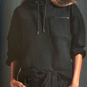 CAbi Quantum Black Hoodie Long Sleeve Size Medium EUC